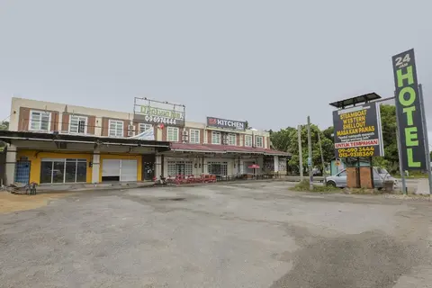 OYO 90145 D'sofwa Inn