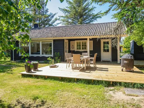 6 Person Holiday Home in Ulfborg-by Traum