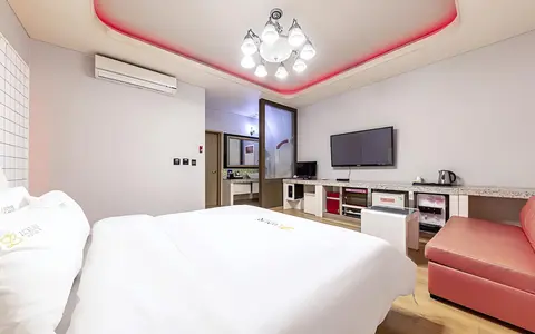 Gwangju Sangmu Luxury Hotel