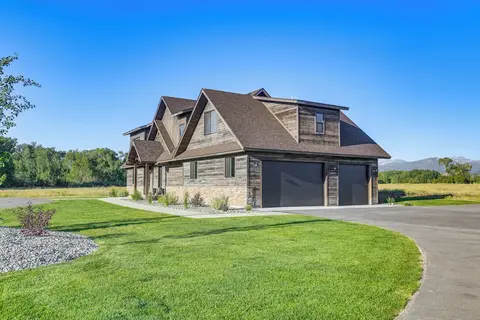 Luxe Tetonia Home w/ Tetons View, Close to Skiing!