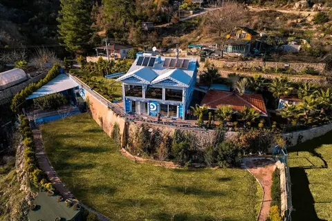 Dolphin Boutique Hotel & Restaurant