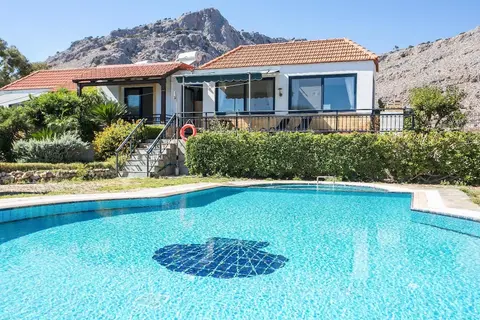 Villa Pebble in Rhodes