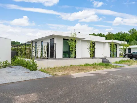 Holiday Home in Flevoland by Veluwemeer