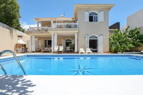 Bayside Concha House Beachfront Oasis With Heated Pool