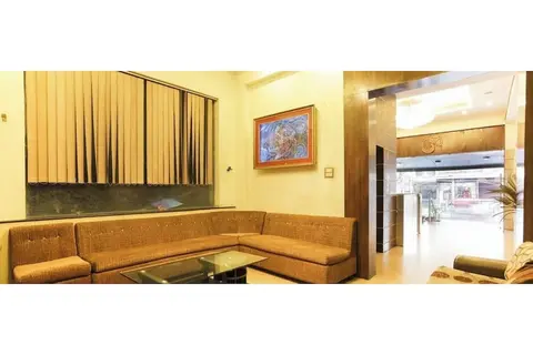 Hotel Shanta Inn