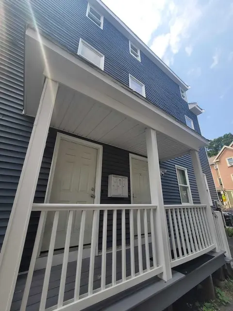 184 Heath St