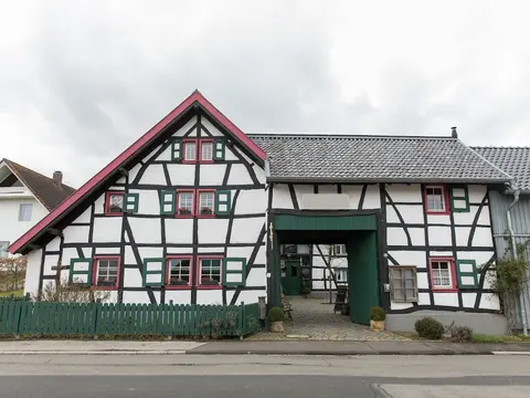 Schleiden Timber-frame Retreat