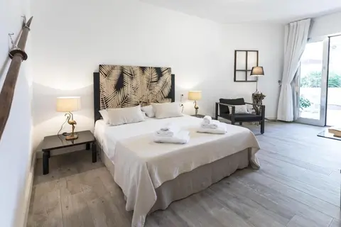Bòmera Rooms