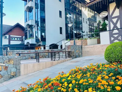 Apartamento a 3 quadras da Rua Coberta