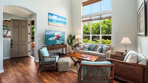 Tropical Escape w/ Lanai, BBQ & Resort Amenities - Vrkcv