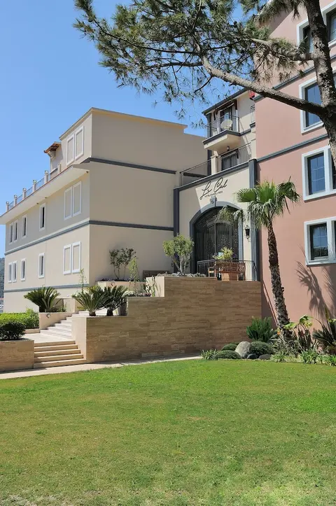 Le Ciel Hotels & Wellness Club