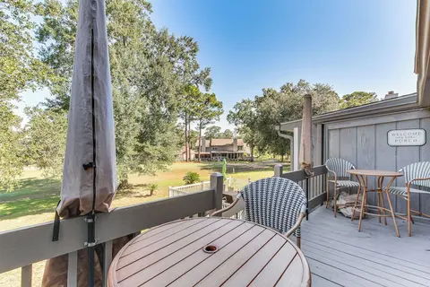 Inviting Home w/ Golf Course View in Diamondhead!