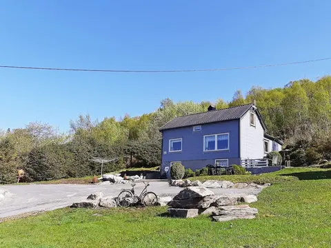 6 Person Holiday Home in Aram-by Traum