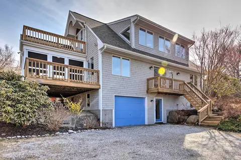 Birders Paradise Beachhouse < 2 Miles to Winery!