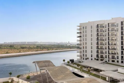 Silkhaus Waters Edge Tower - Yas Island
