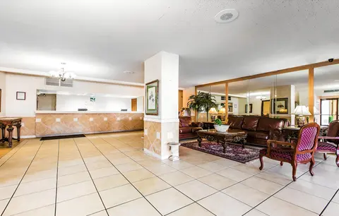 Quality Inn & Suites