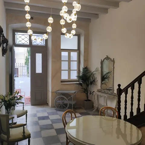 Alma Syros