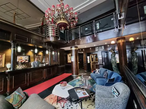 Hotel Art Palace Suites & Spa