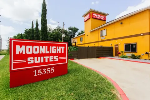 Moonlight Suites - Houston George Bush Intl Airport