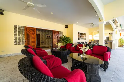3 Bed Pool Villa - S102
