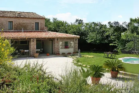 Apartment in Gabicce Mare for 6 Person