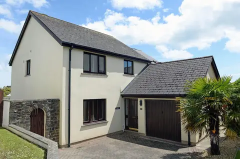 Swallow Dale - Large Pet Friendly Cottage