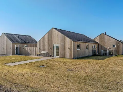 5 Star Holiday Home in Lokken