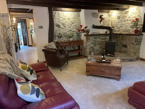 Luxury Dog-friendly 5 Star Cottage With Hot Tub