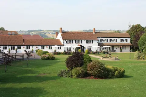 Batch Country House