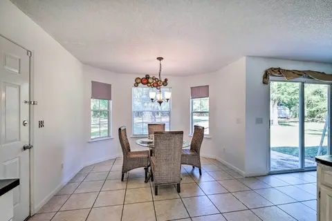Sunny Abode, 10 Mi to University of Florida!