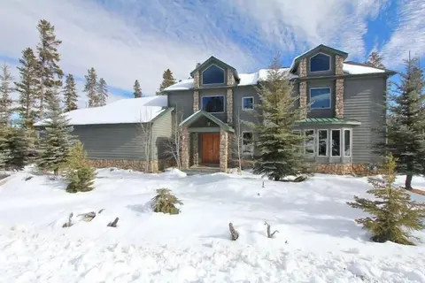 Eagle Wind Lodge 5 Bedroom Holiday Home by Winter Park Lodging Company