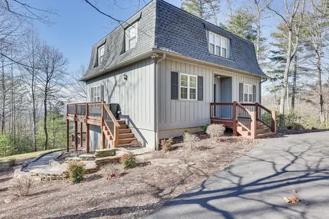 Stunning Hayesville Retreat: 2 Mi to Lake Chatuge