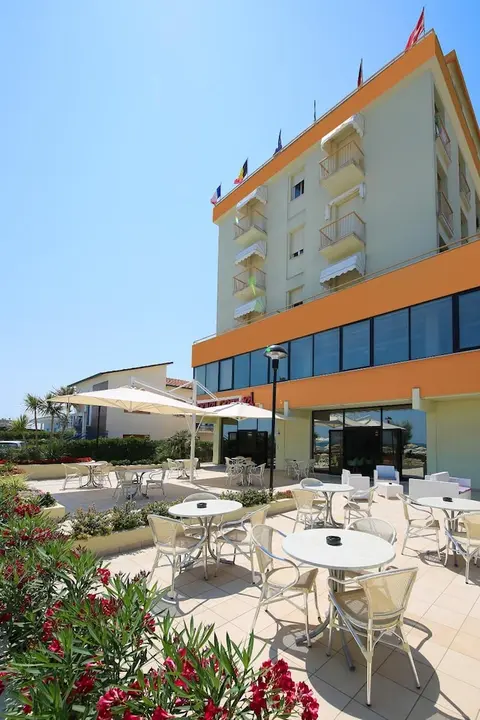 Hotel Caravel
