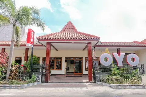 OYO LIfe 1036 Hotel Palem 1 Syariah