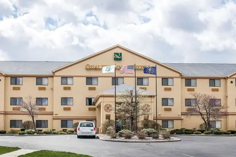 Quality Inn & Suites South Bend Airport