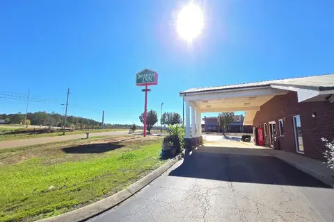 Deerfield Inn McComb I-55