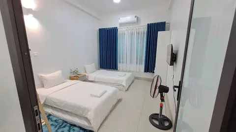 HT Airport Inn
