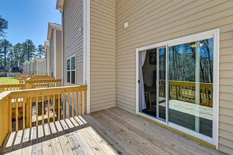 Aberdeen Townhome ~ 2 Mi to Dtwn Southern Pines!