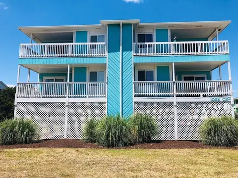 Drop Anchor - 1b 2 Bedroom Home by RedAwning