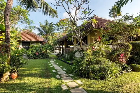 Villa Koyama