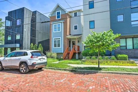 ~ 2 Mi to Downtown - Cozy Cleveland Unit