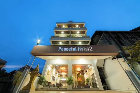 Peaceful 2 Hotel