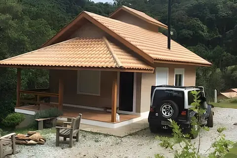 Espetacular casa em Gonçalves - MG 1