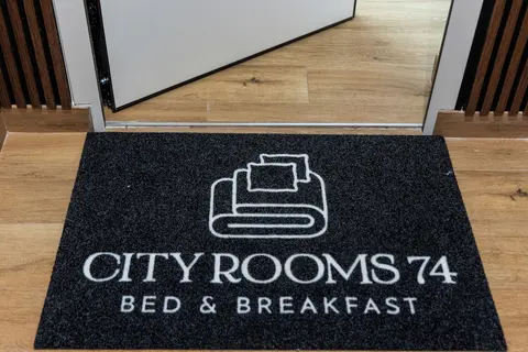 City Rooms 74