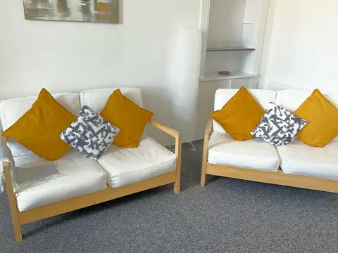 Immaculate 1-bed Apartment in Largs