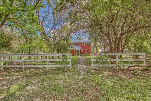 Red Barn Rr9122rb 5 Bedroom Home by RedAwning