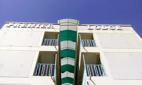 Premier Lodge