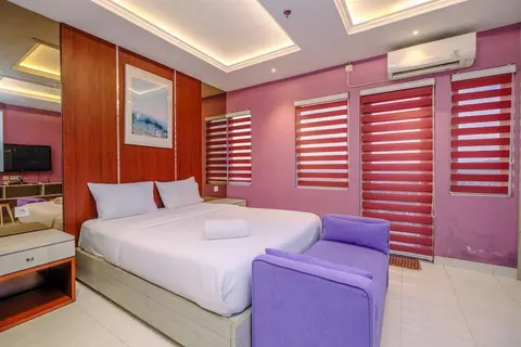 Homey and Modern Studio at Sentul Tower Apartment