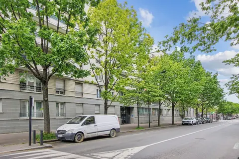 1BR Paris 10th Gare du Nord Stade France
