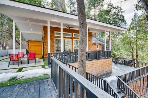 Decks + Tree-lined Views: Arrowbear Lake Cabin